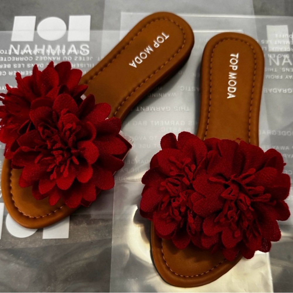 TOP Moda Red and Brown Floral Sandals